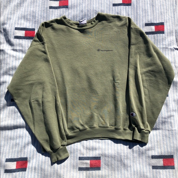 vintage champion crewneck sweatshirt